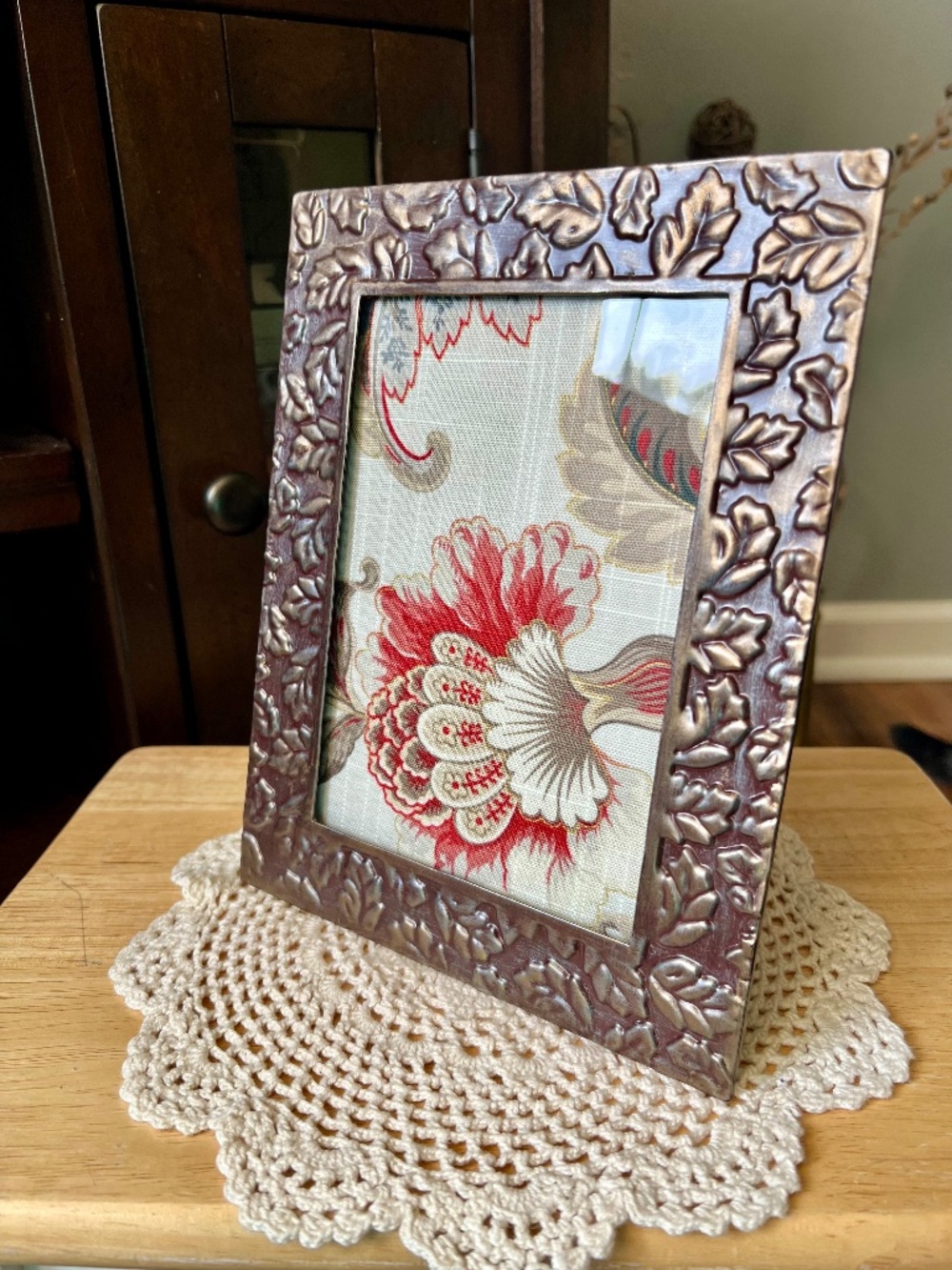 Vintage Fetco Metal Embossed Leaf 5"x7" Picture Frame Fall Decor Stand Or Hang